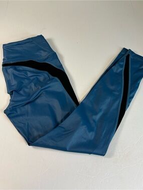 Victoria's Secret Sport Knockout Leggings  Teal Blue Shimmer